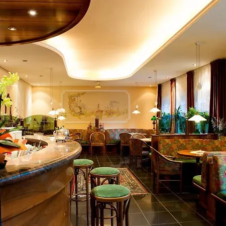 Hotel Tappeiner 3*