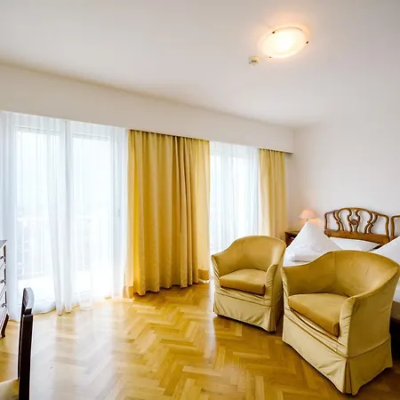 Tappeiner Hotel 3*