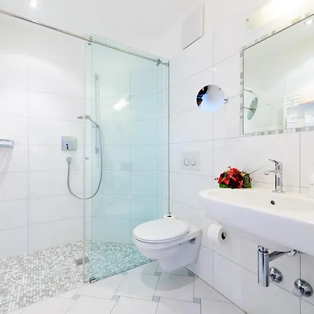 Tappeiner Hotel 3*
